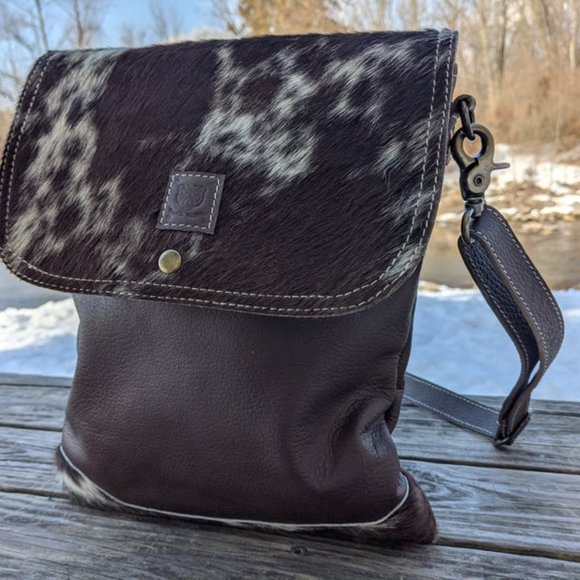 Brown leather bag | Messenger bag
